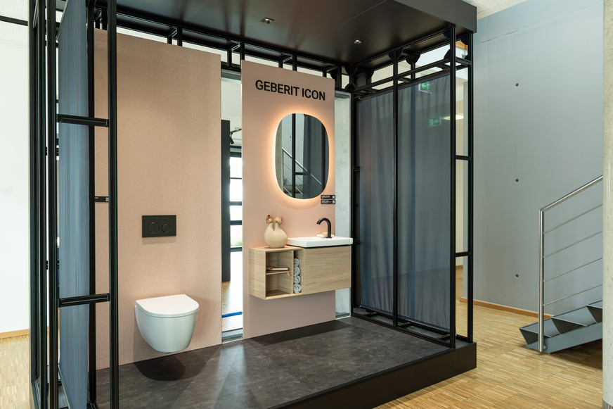 Die Badausstellung im Informationszentrum Langenfeld zeigt die Trends bei Design und innovativen Funktionen für moderne, hochkomfortable Badeinrichtungen.