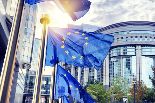 © Symbiot – stock.adobe.com In dem Manifest fordert die Industriegruppe die politischen Entscheidungsträger in Brüssel auf, die Wirtschaftlichkeit sauberer Wärme dringend zu stärken, saubere Wärme für alle Europäer erschwinglich zu machen und eine stabile Regulierung sicherzustellen.
